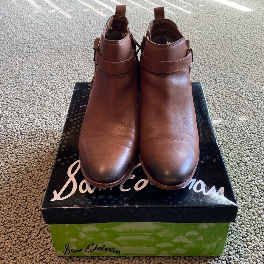Sam Edelman Whiskey Lea Bootie Size 8 in EUC